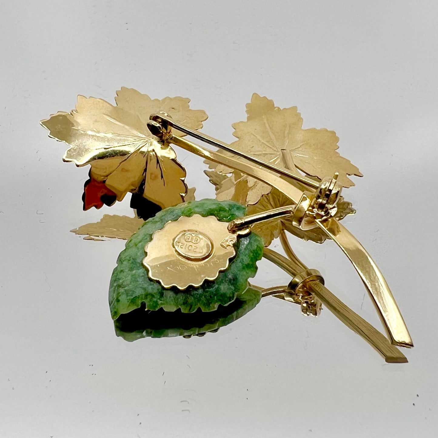 B&B Maple Leaf Pin