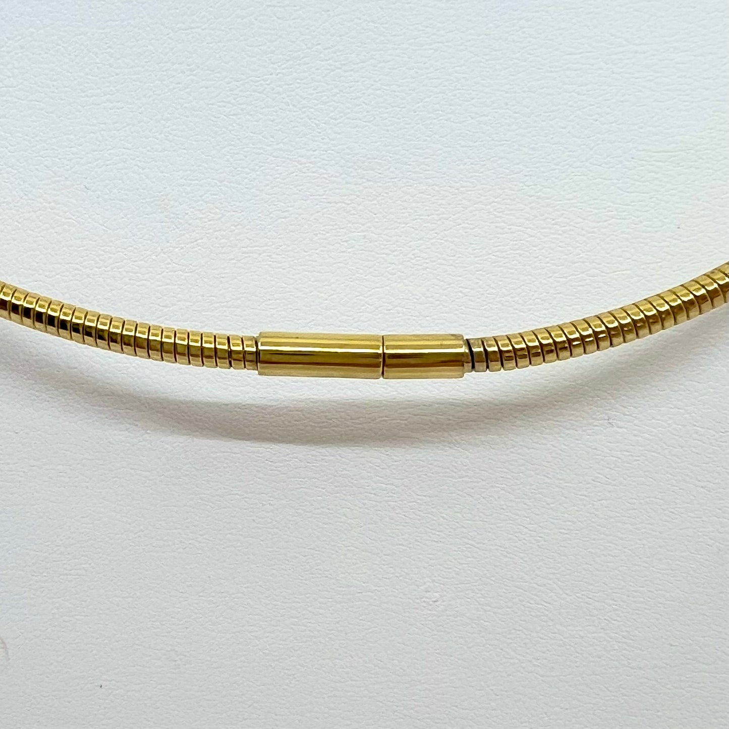 Golden Flex Wire Necklace