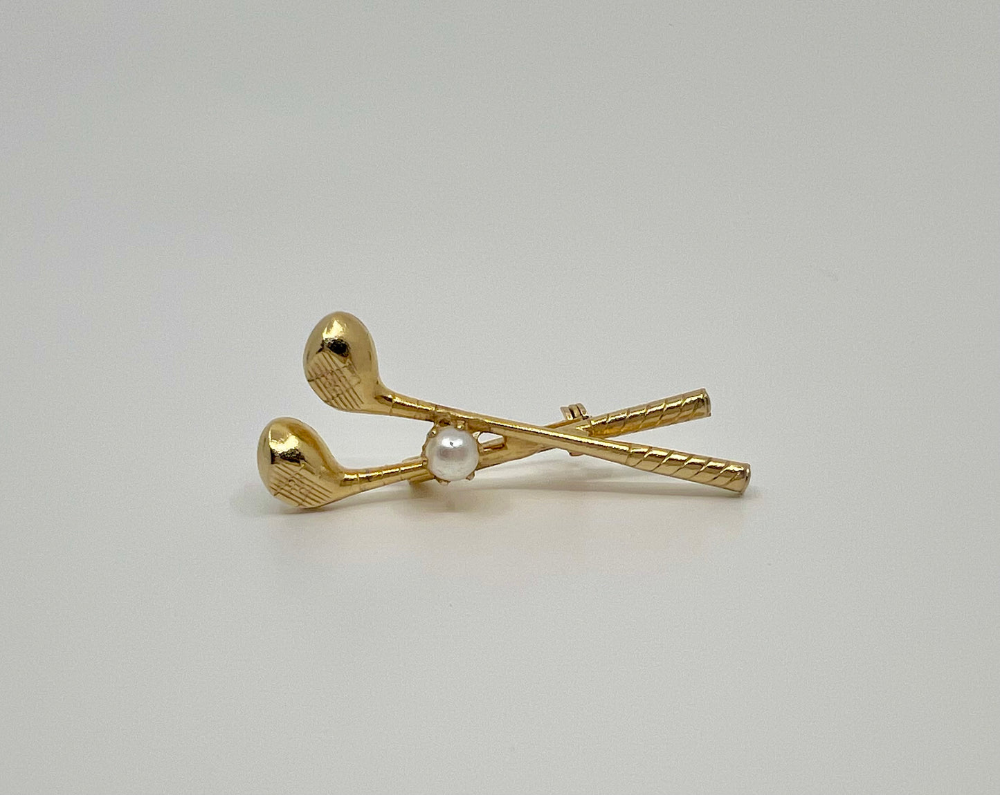 Pair of Clubs Pin