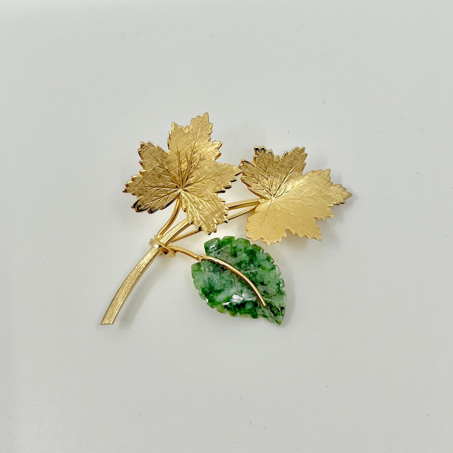 B&B Maple Leaf Pin