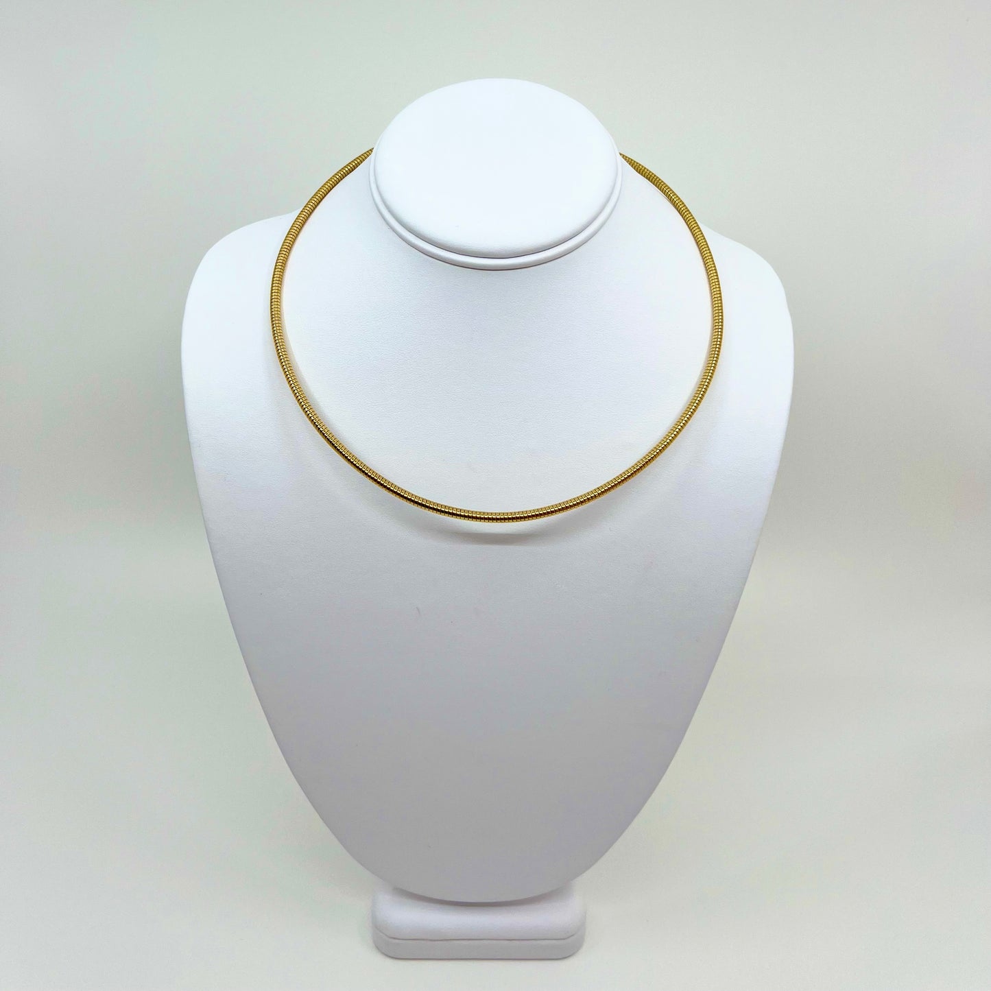 Golden Flex Wire Necklace
