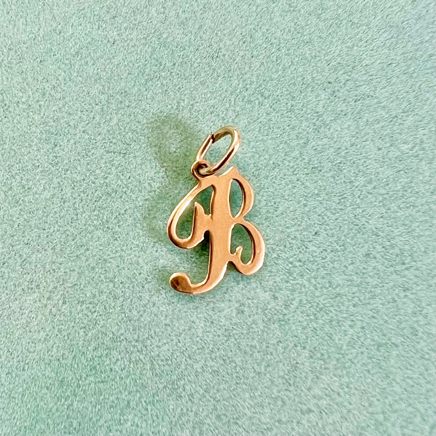 14kt "B" Initial Charm