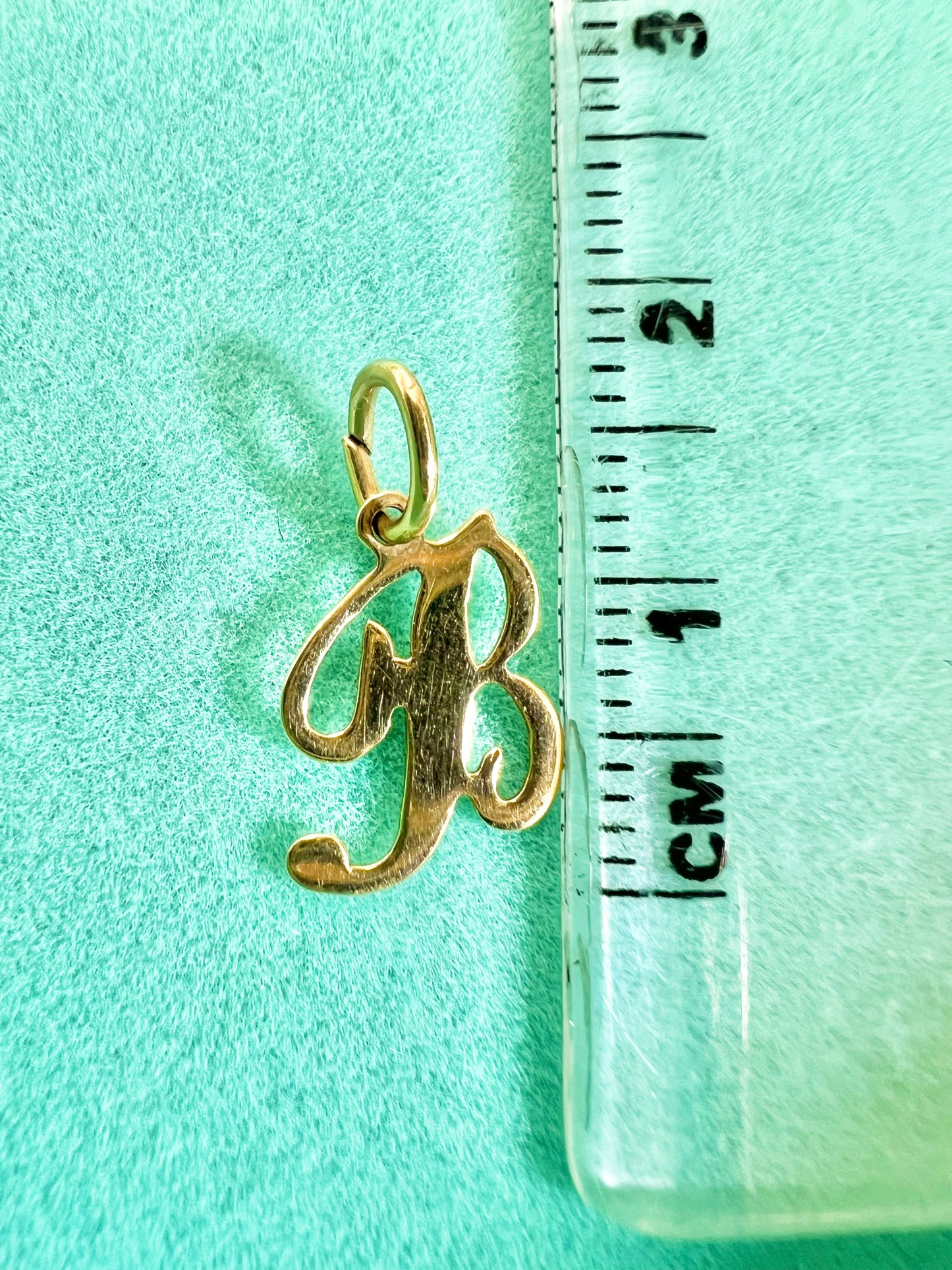 14kt "B" Initial Charm