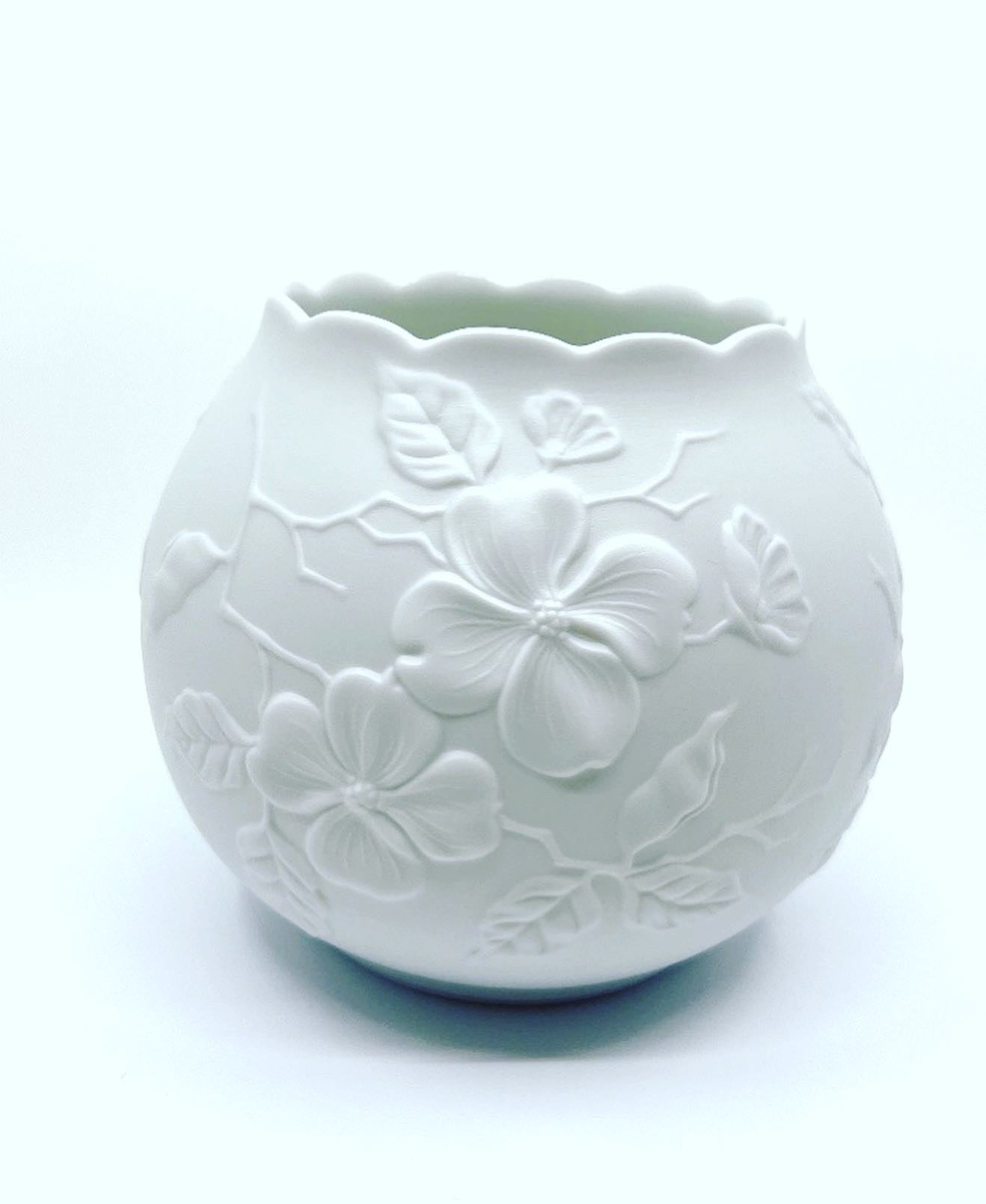 Kaiser W Germany Rose Bowl in Dogwood